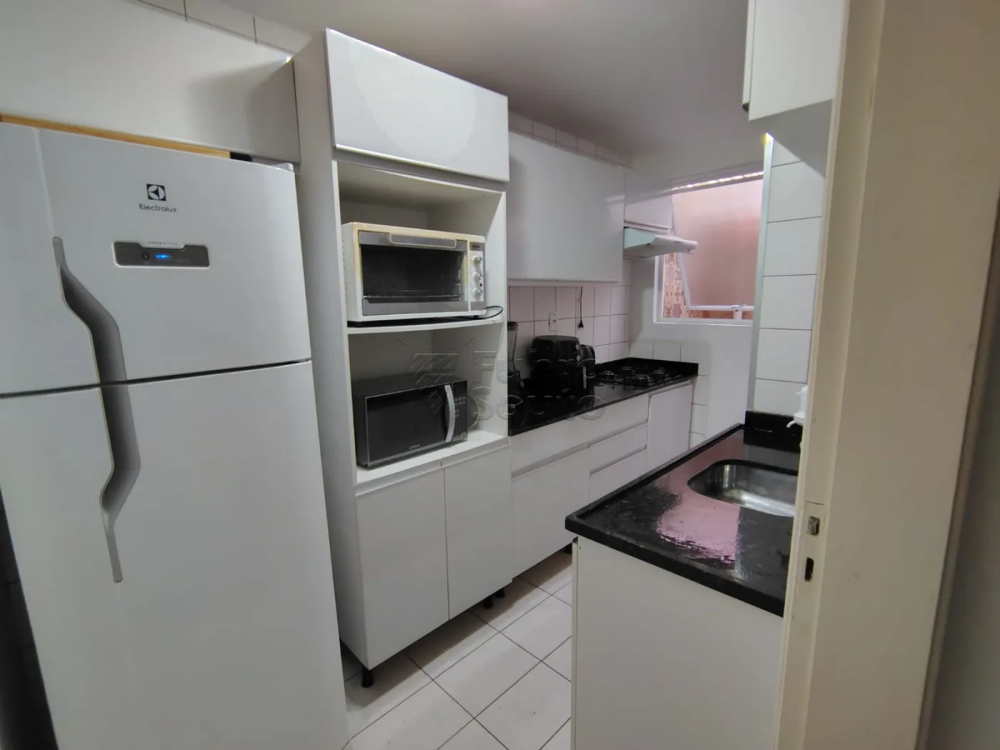 Comprar Apartamento / Padr&atilde;o em Pelotas R$ 213.000,00 - Foto 4