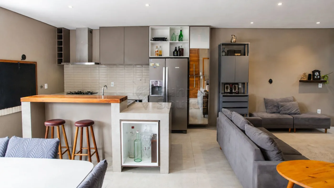 Comprar Casa / Padr&atilde;o em Pelotas R$ 1.250.000,00 - Foto 7