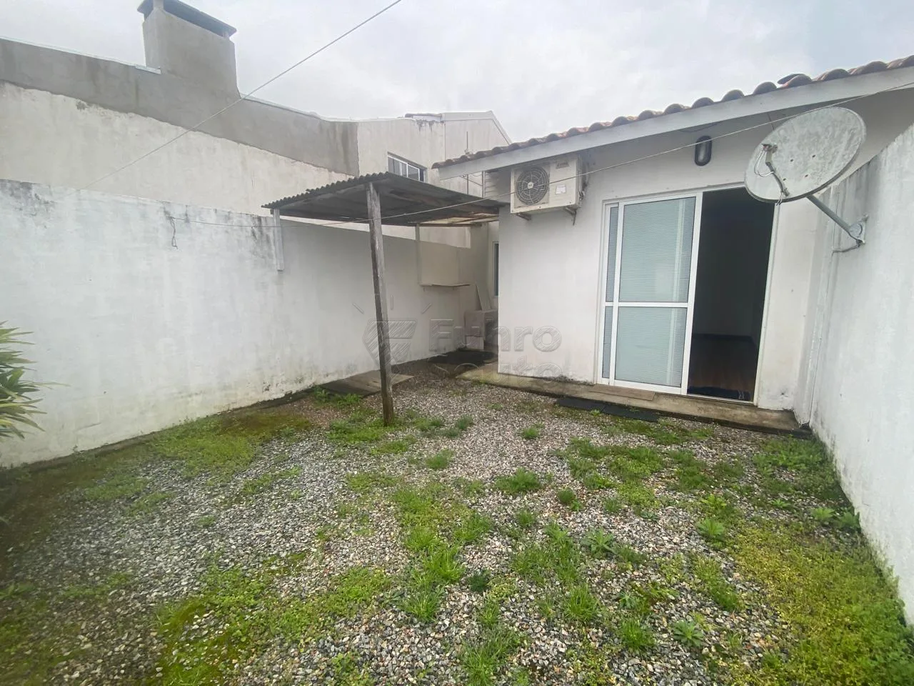 Comprar Casa / Condom&iacute;nio em Pelotas R$ 235.000,00 - Foto 8