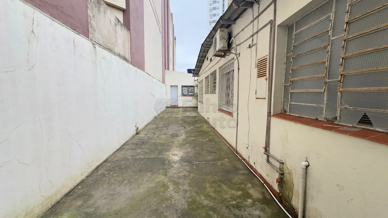 Comprar Casa / Padr&atilde;o em Pelotas R$ 920.000,00 - Foto 14