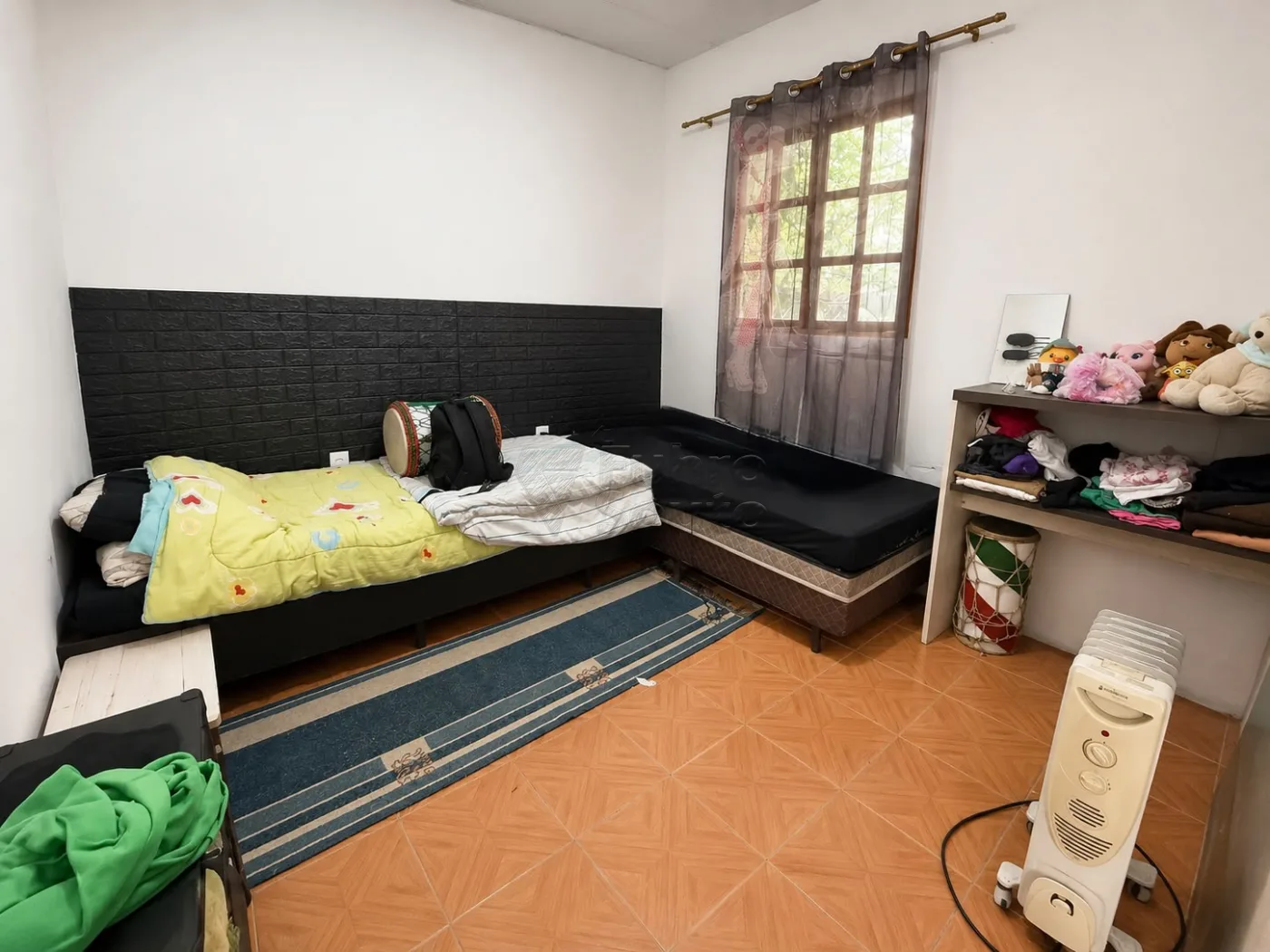 Comprar Casa / Padr&atilde;o em Pelotas R$ 280.000,00 - Foto 3