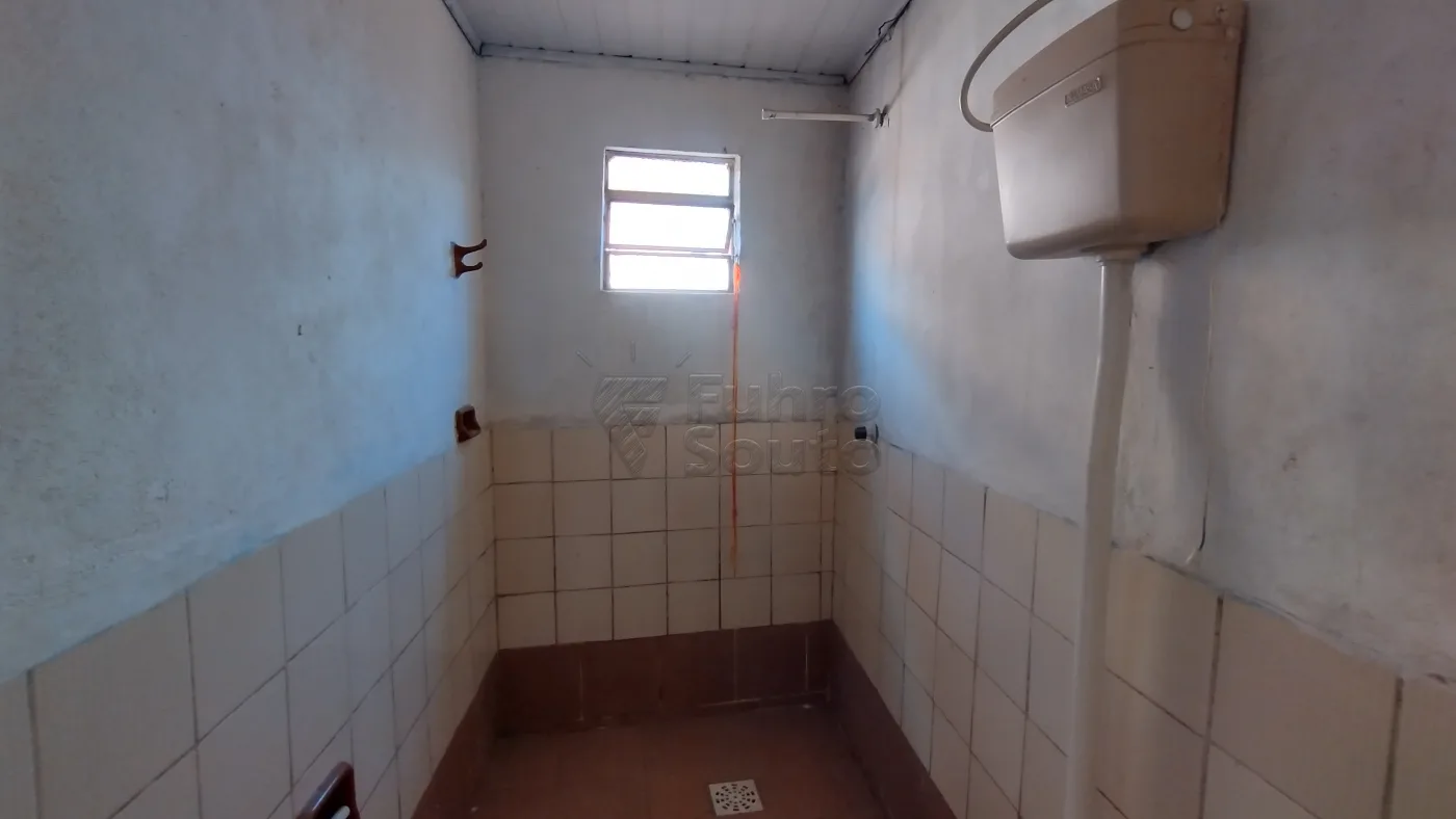 Comprar Casa / Padr&atilde;o em Pelotas R$ 350.000,00 - Foto 20