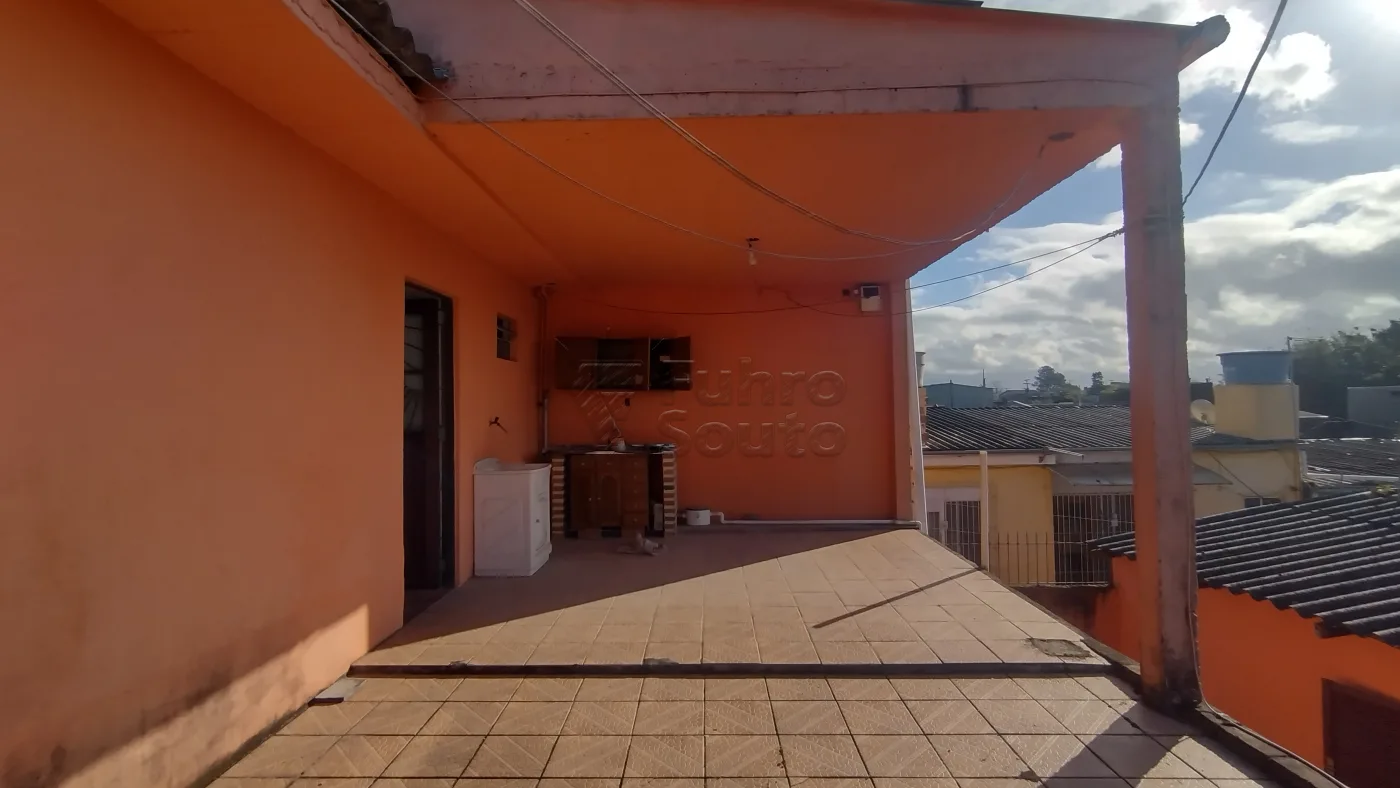 Comprar Casa / Padr&atilde;o em Pelotas R$ 350.000,00 - Foto 31