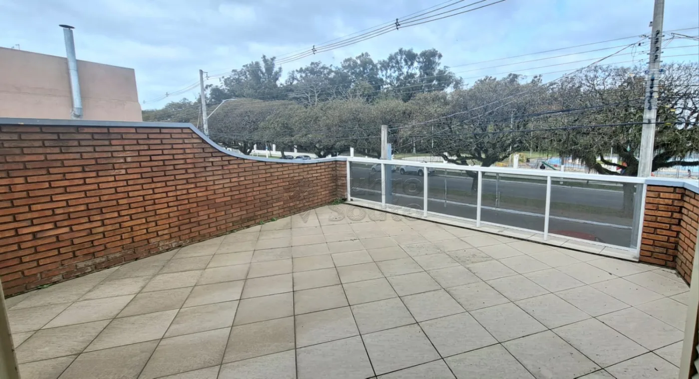 Comprar Casa / Padr&atilde;o em Pelotas R$ 890.000,00 - Foto 25