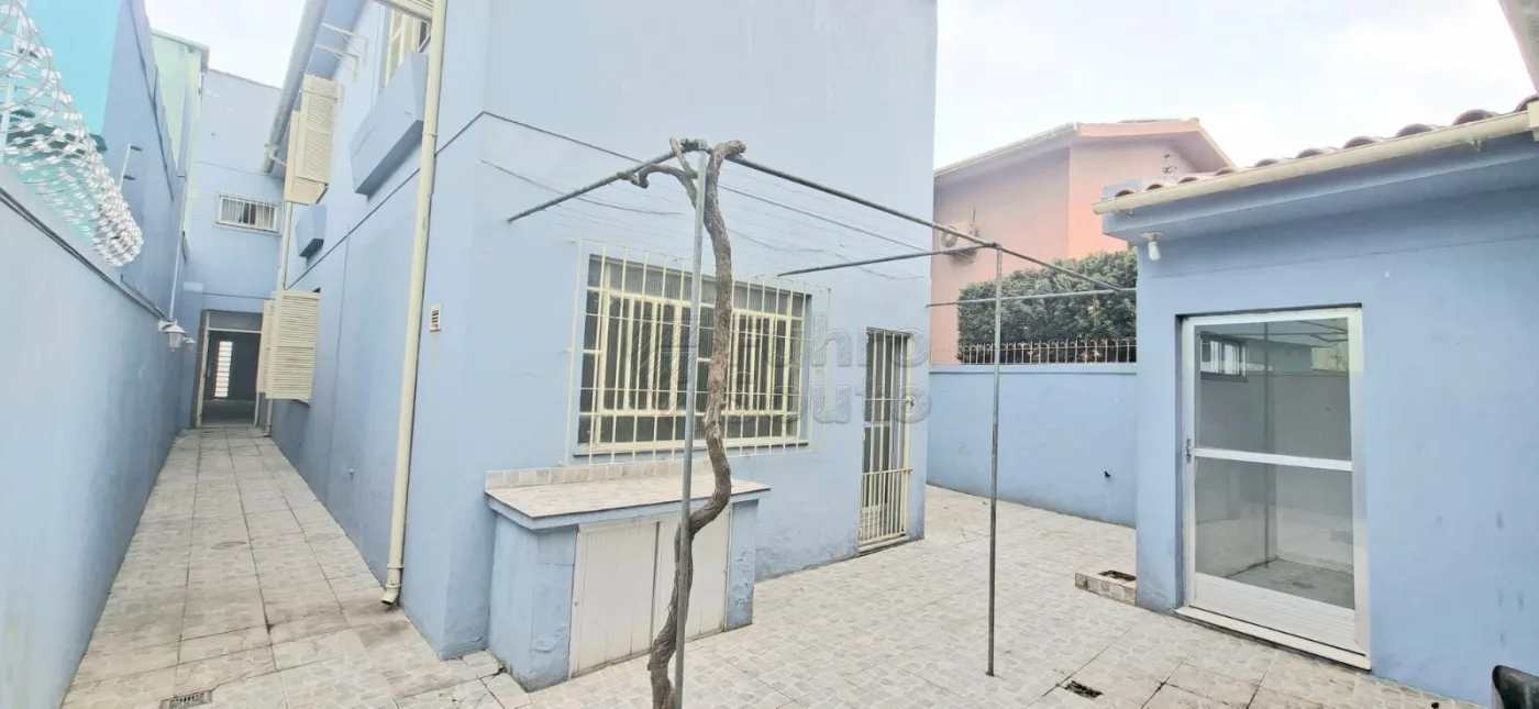 Comprar Casa / Padr&atilde;o em Pelotas R$ 890.000,00 - Foto 28