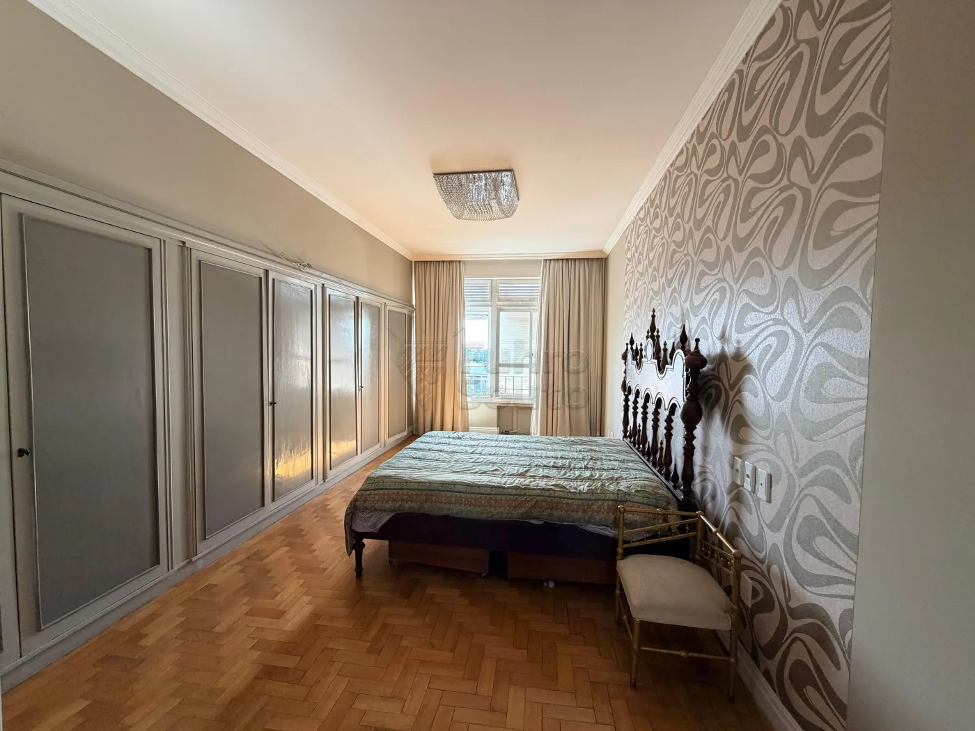 Comprar Apartamento / Padr&atilde;o em Pelotas R$ 530.000,00 - Foto 12