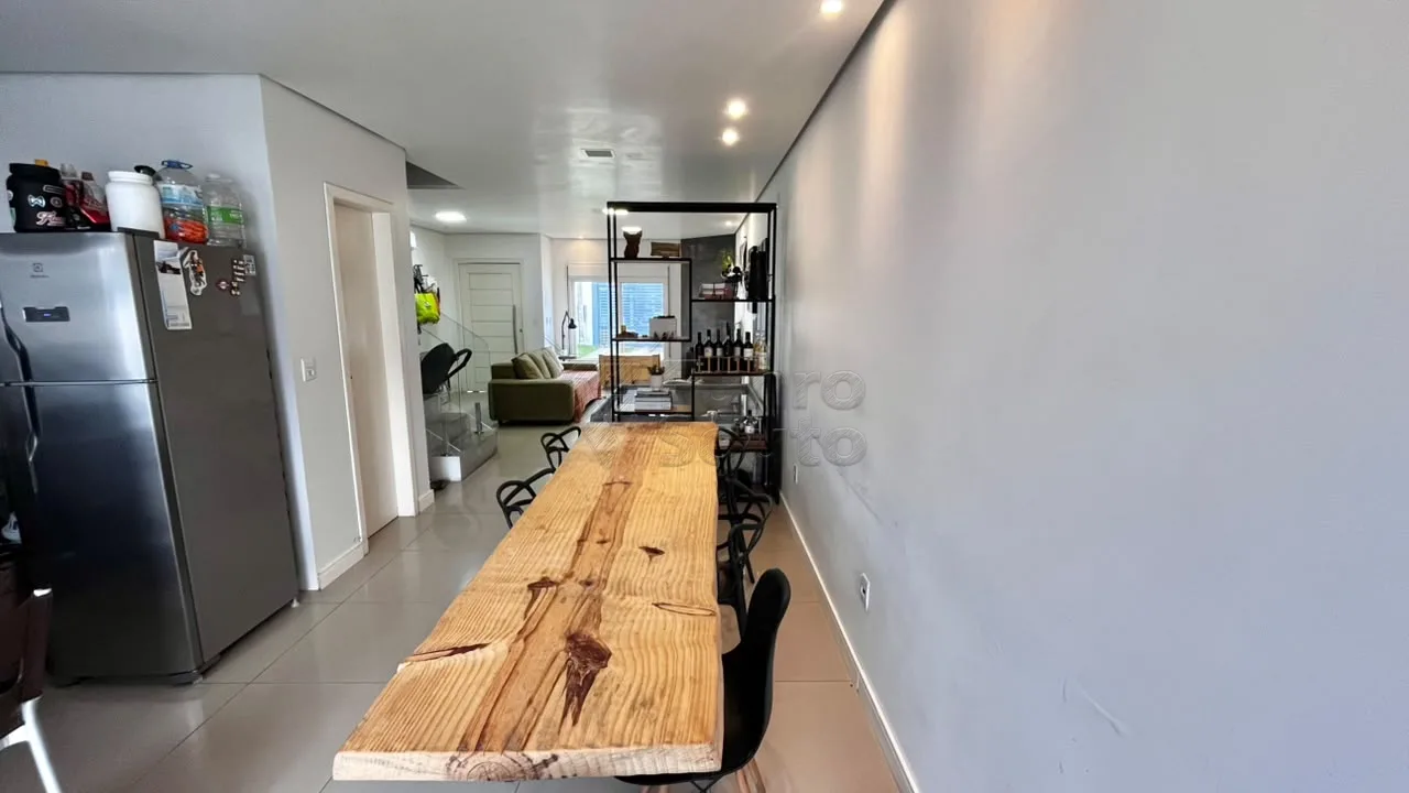 Comprar Casa / Padr&atilde;o em Pelotas R$ 670.000,00 - Foto 5