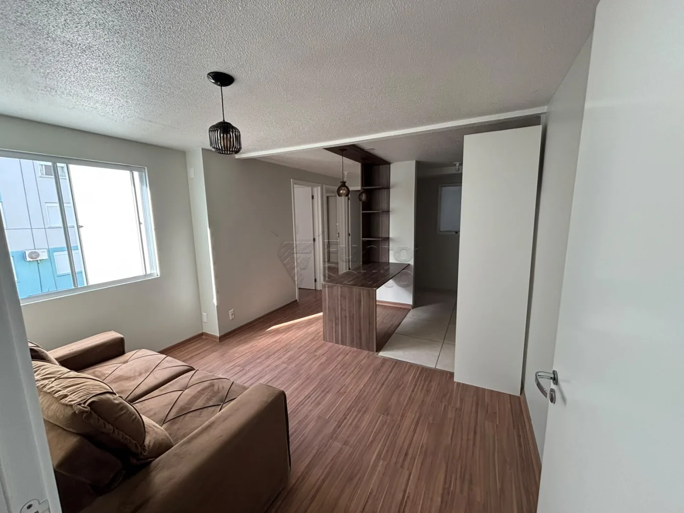Comprar Apartamento / Padr&atilde;o em Pelotas R$ 160.000,00 - Foto 1