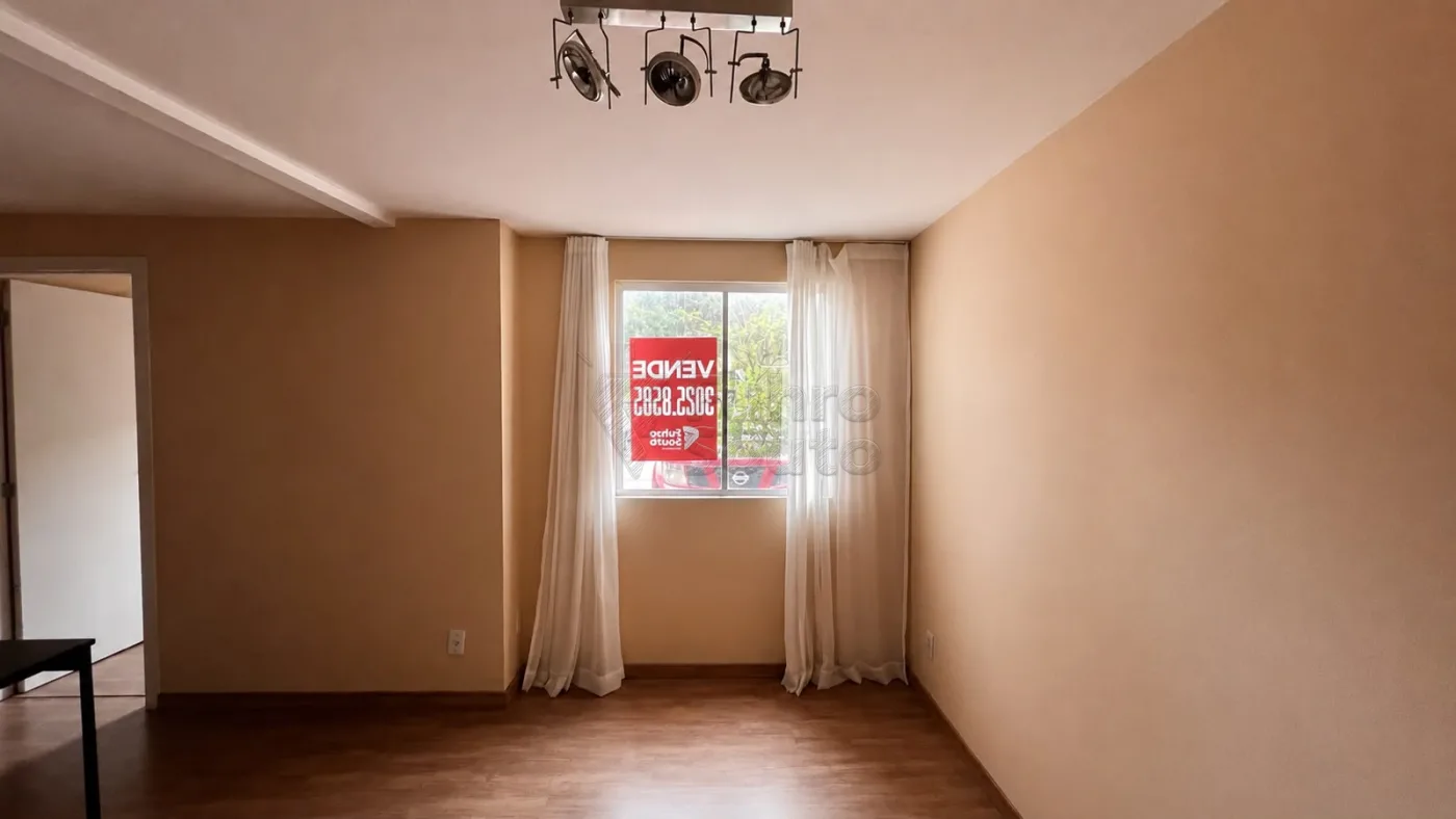 Comprar Apartamento / Padr&atilde;o em Pelotas R$ 160.000,00 - Foto 6