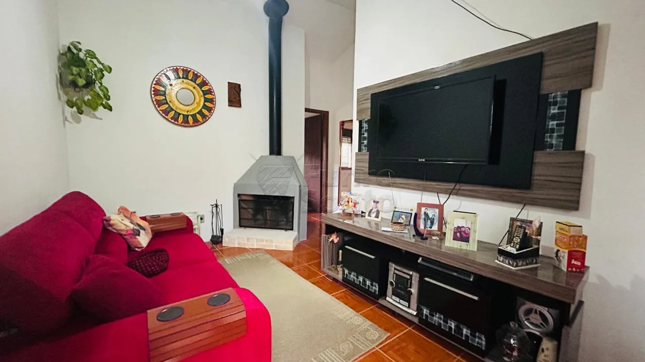 Comprar Apartamento / Padr&atilde;o em Pelotas R$ 217.000,00 - Foto 1