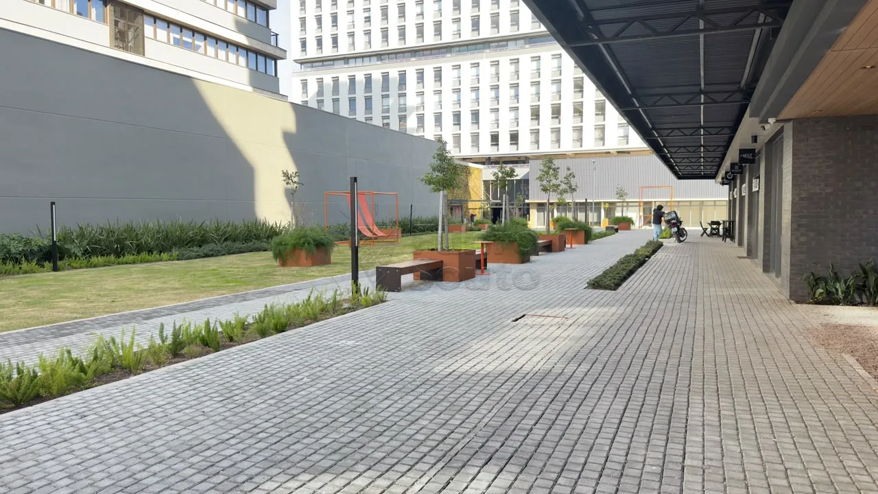 Comprar Comercial / Sala em Condom&iacute;nio em Pelotas R$ 280.000,00 - Foto 2