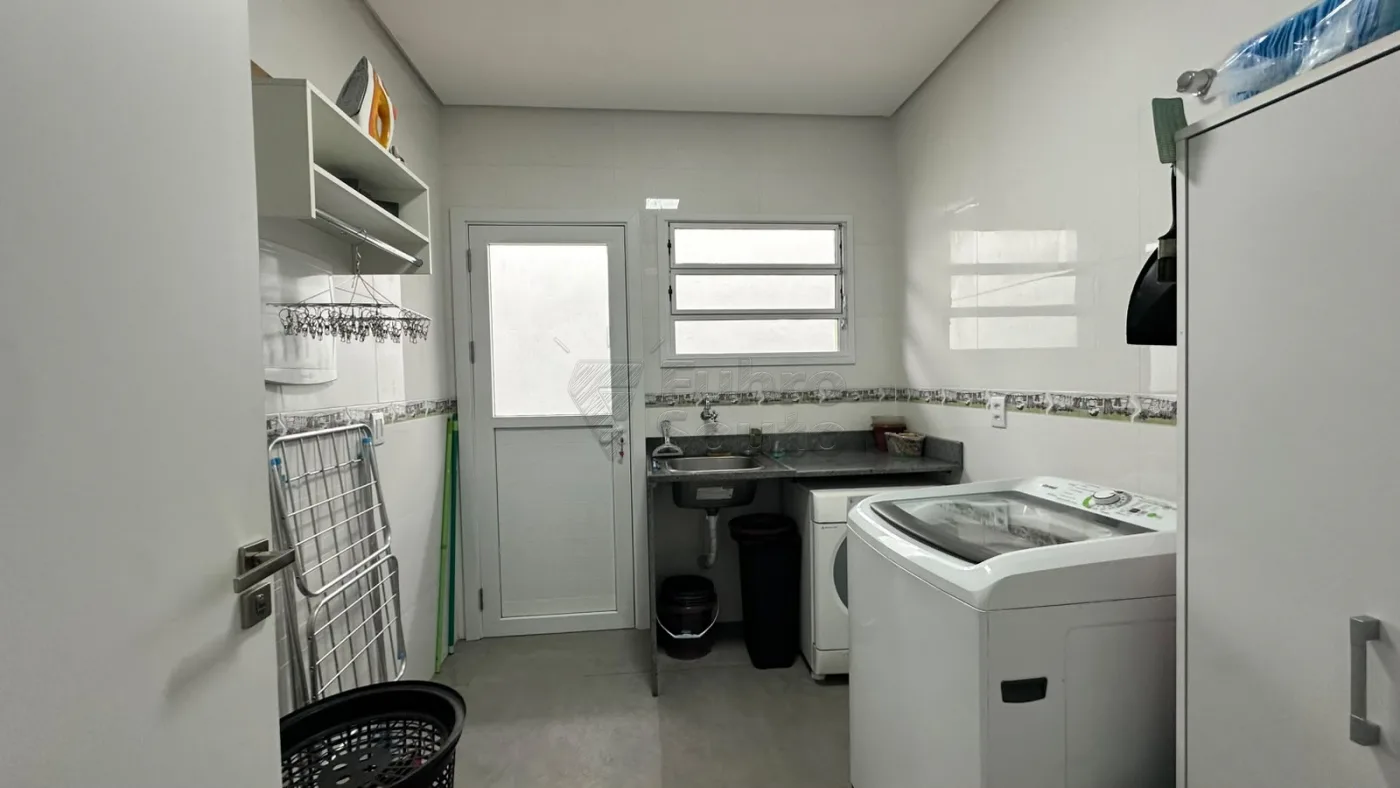 Comprar Casa / Padr&atilde;o em Pelotas R$ 970.000,00 - Foto 5