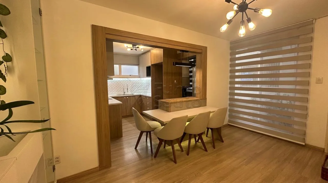 Comprar Apartamento / Padr&atilde;o em Pelotas R$ 330.000,00 - Foto 2
