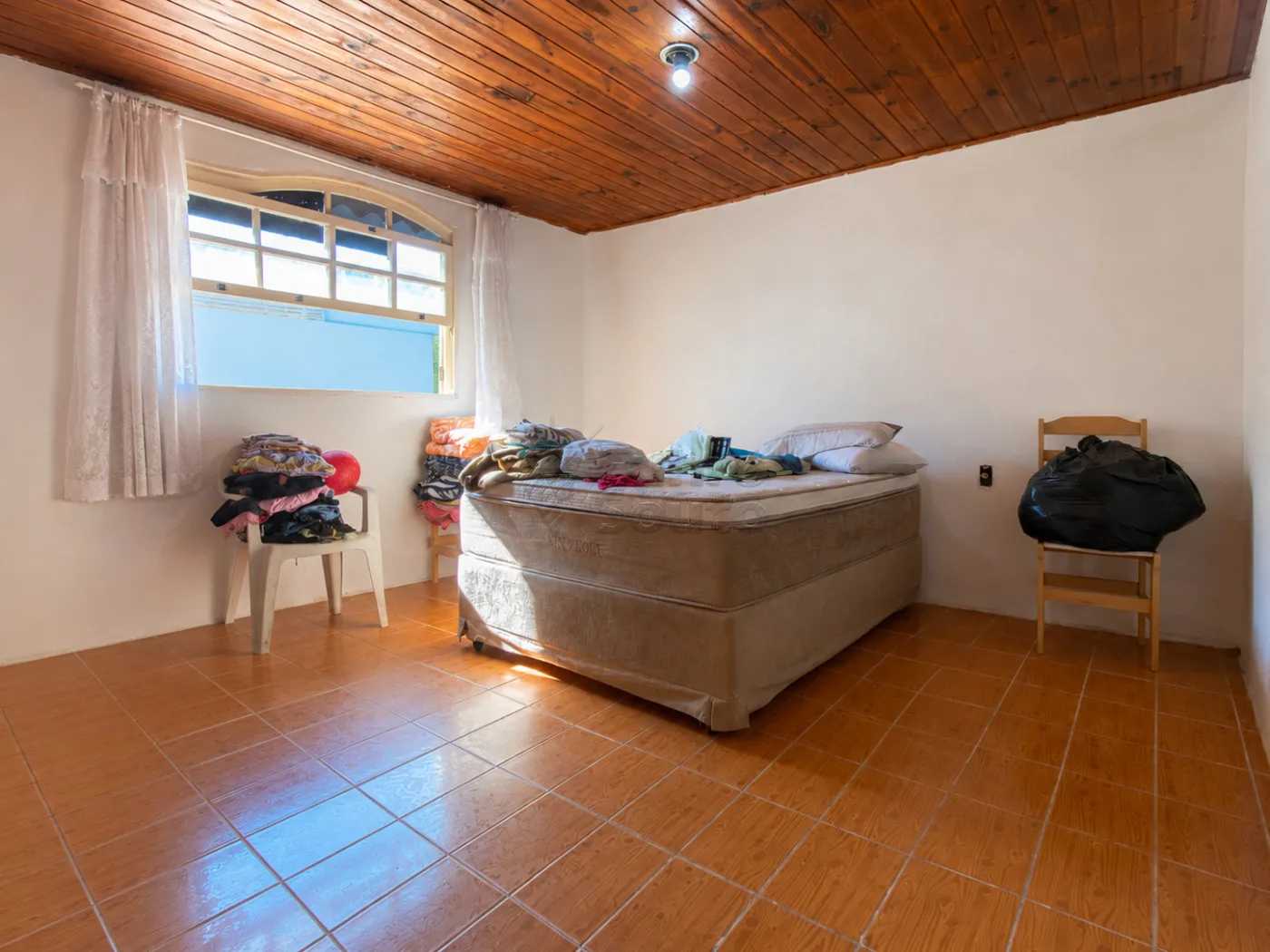 Comprar Casa / Padr&atilde;o em Pelotas R$ 380.000,00 - Foto 3