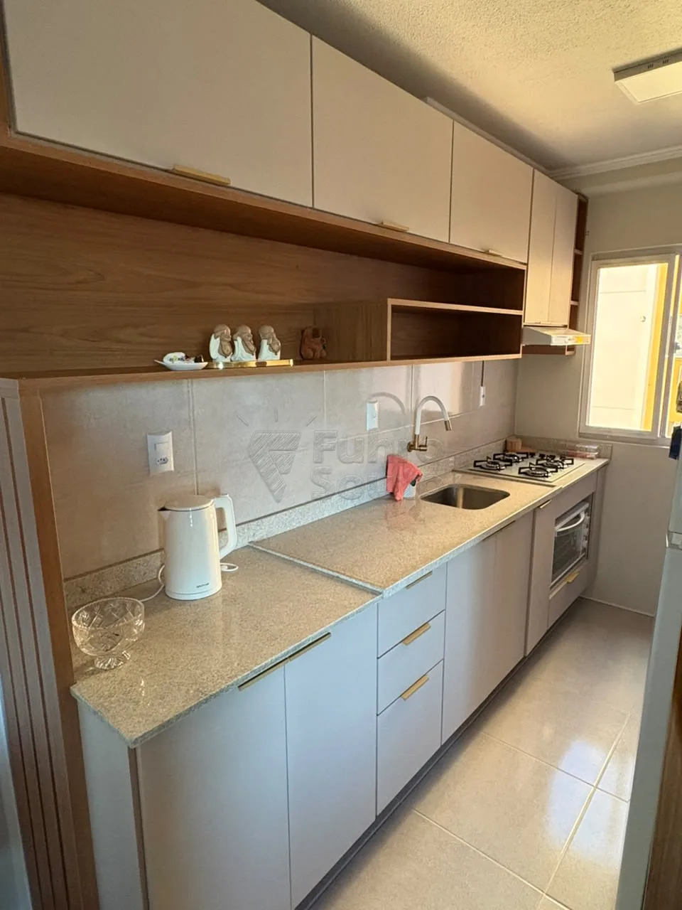 Comprar Apartamento / Padr&atilde;o em Pelotas R$ 195.000,00 - Foto 5