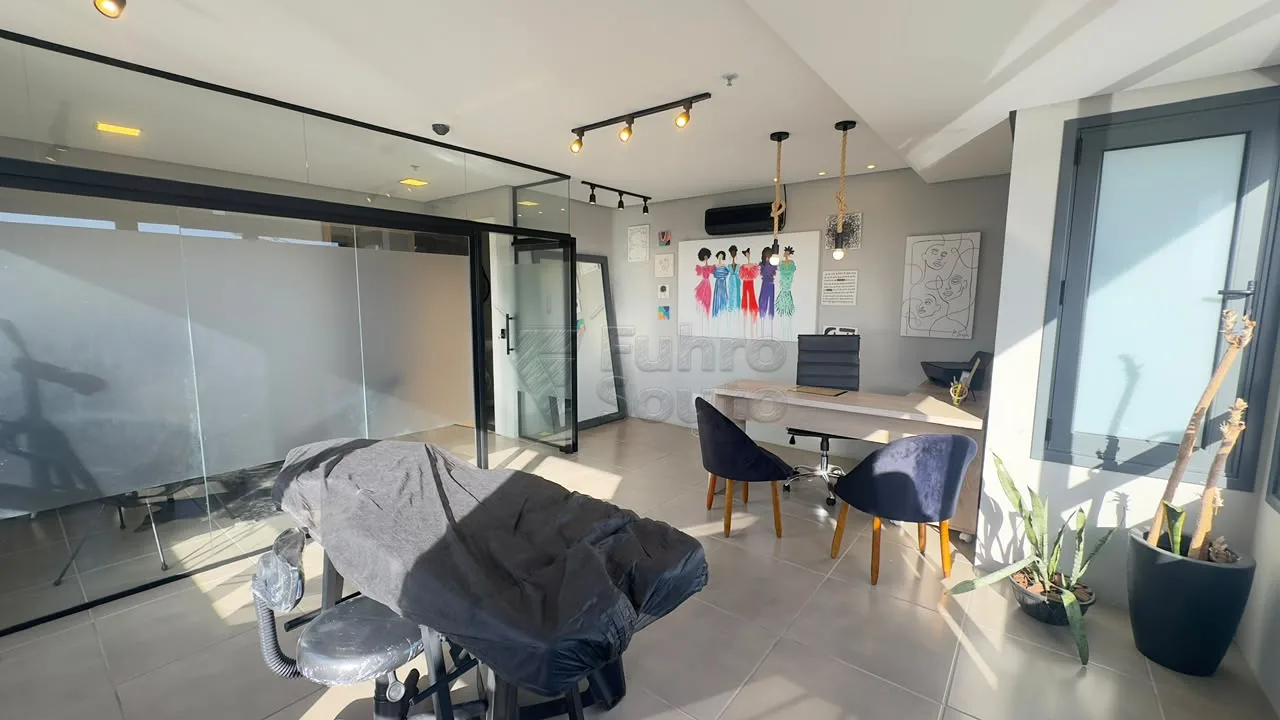 Comprar Comercial / Sala em Condom&iacute;nio em Pelotas R$ 389.000,00 - Foto 3
