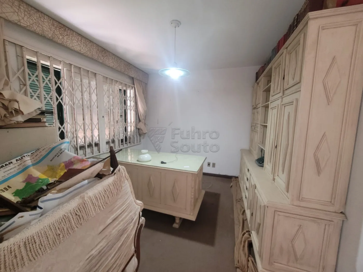 Comprar Casa / Padr&atilde;o em Pelotas R$ 1.180.000,00 - Foto 10