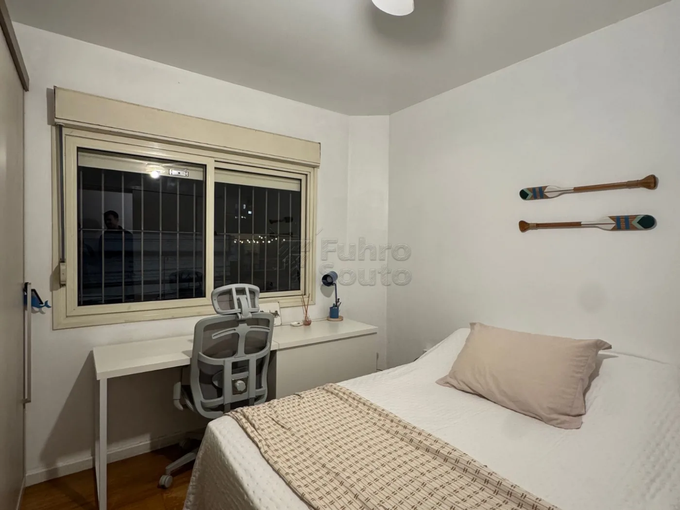 Comprar Apartamento / Padr&atilde;o em Pelotas R$ 380.000,00 - Foto 7