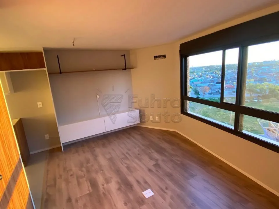 Comprar Apartamento / Loft  Studio em Pelotas R$ 280.000,00 - Foto 2