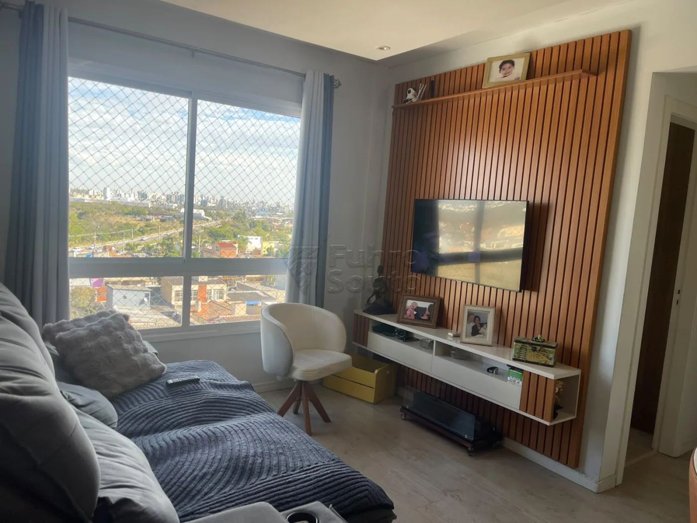 Comprar Apartamento / Padr&atilde;o em Pelotas R$ 259.000,00 - Foto 1