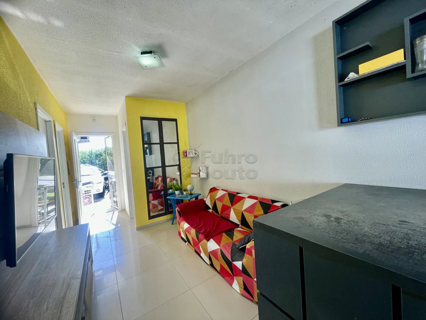 Comprar Casa / Condom&iacute;nio em Pelotas R$ 217.600,00 - Foto 1