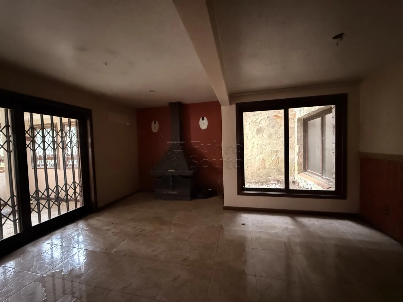 Comprar Casa / Padr&atilde;o em Pelotas R$ 1.540.000,00 - Foto 11
