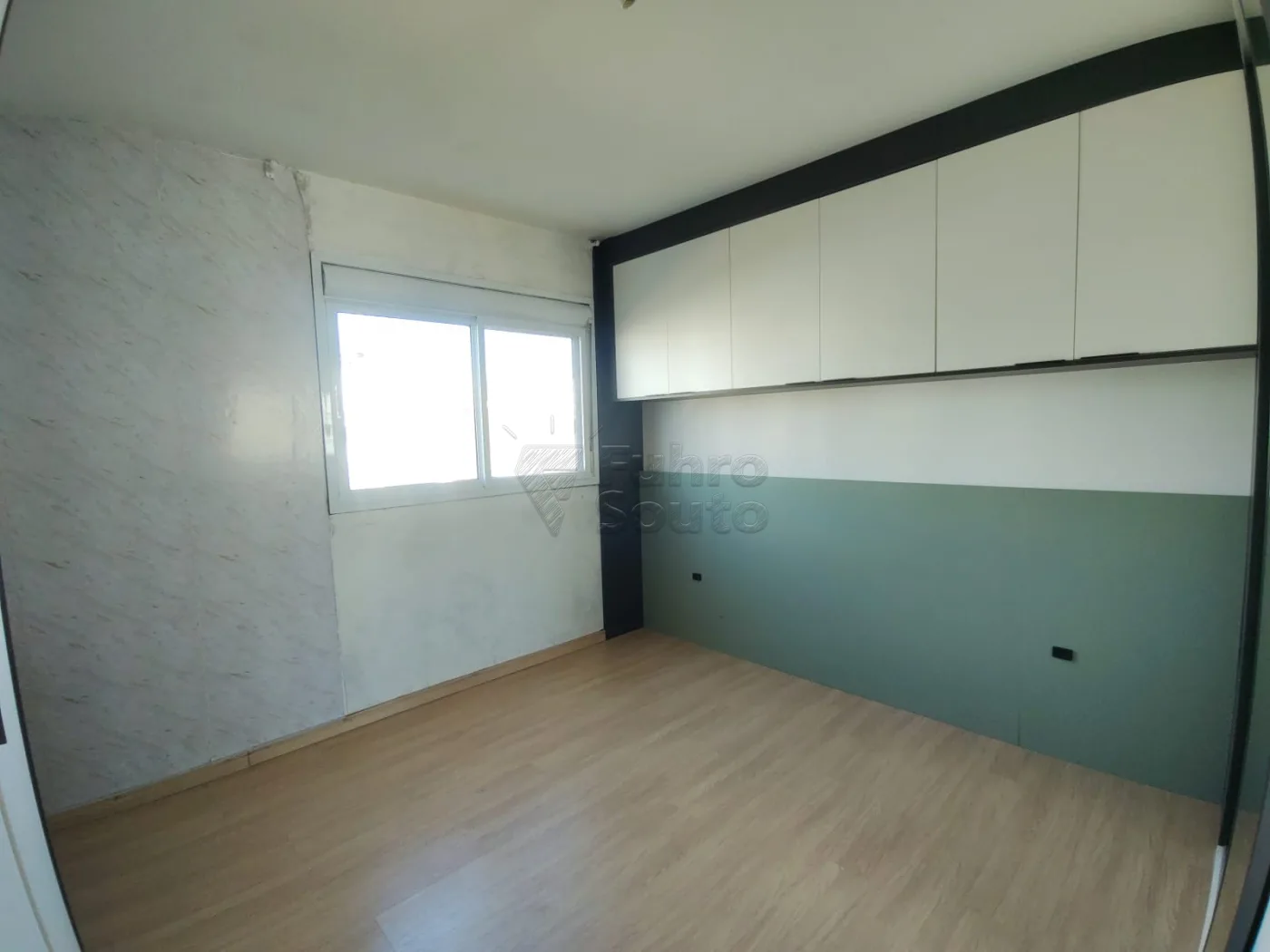 Comprar Casa / Condom&iacute;nio em Pelotas R$ 575.000,00 - Foto 12