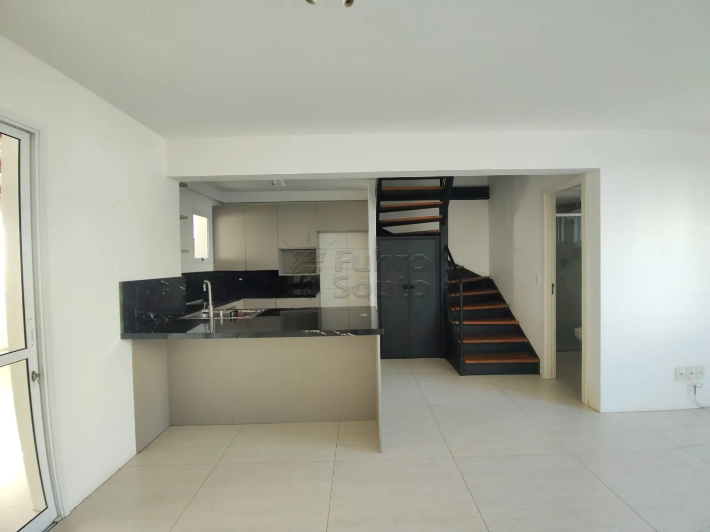 Comprar Casa / Condom&iacute;nio em Pelotas R$ 575.000,00 - Foto 3