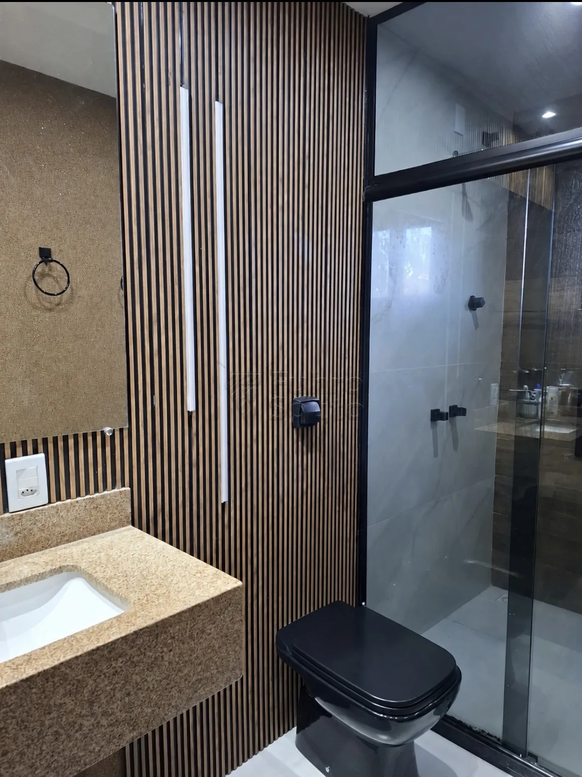 Comprar Casa / Padr&atilde;o em Pelotas R$ 780.000,00 - Foto 9