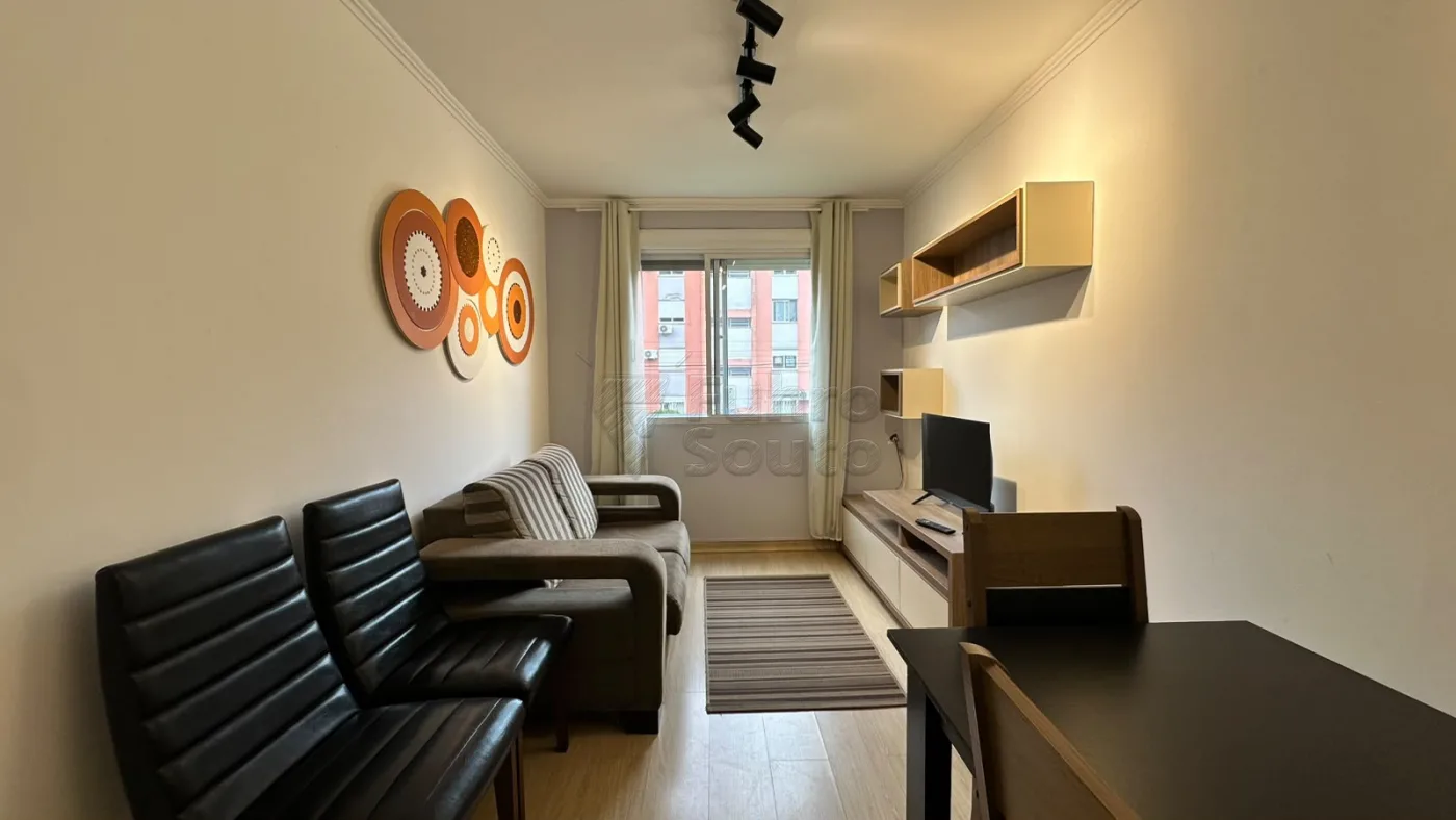Comprar Apartamento / Padr&atilde;o em Pelotas R$ 165.000,00 - Foto 1