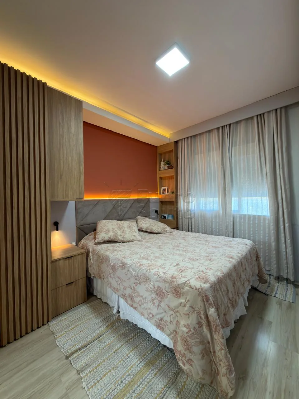 Comprar Casa / Padr&atilde;o em Pelotas R$ 790.000,00 - Foto 2