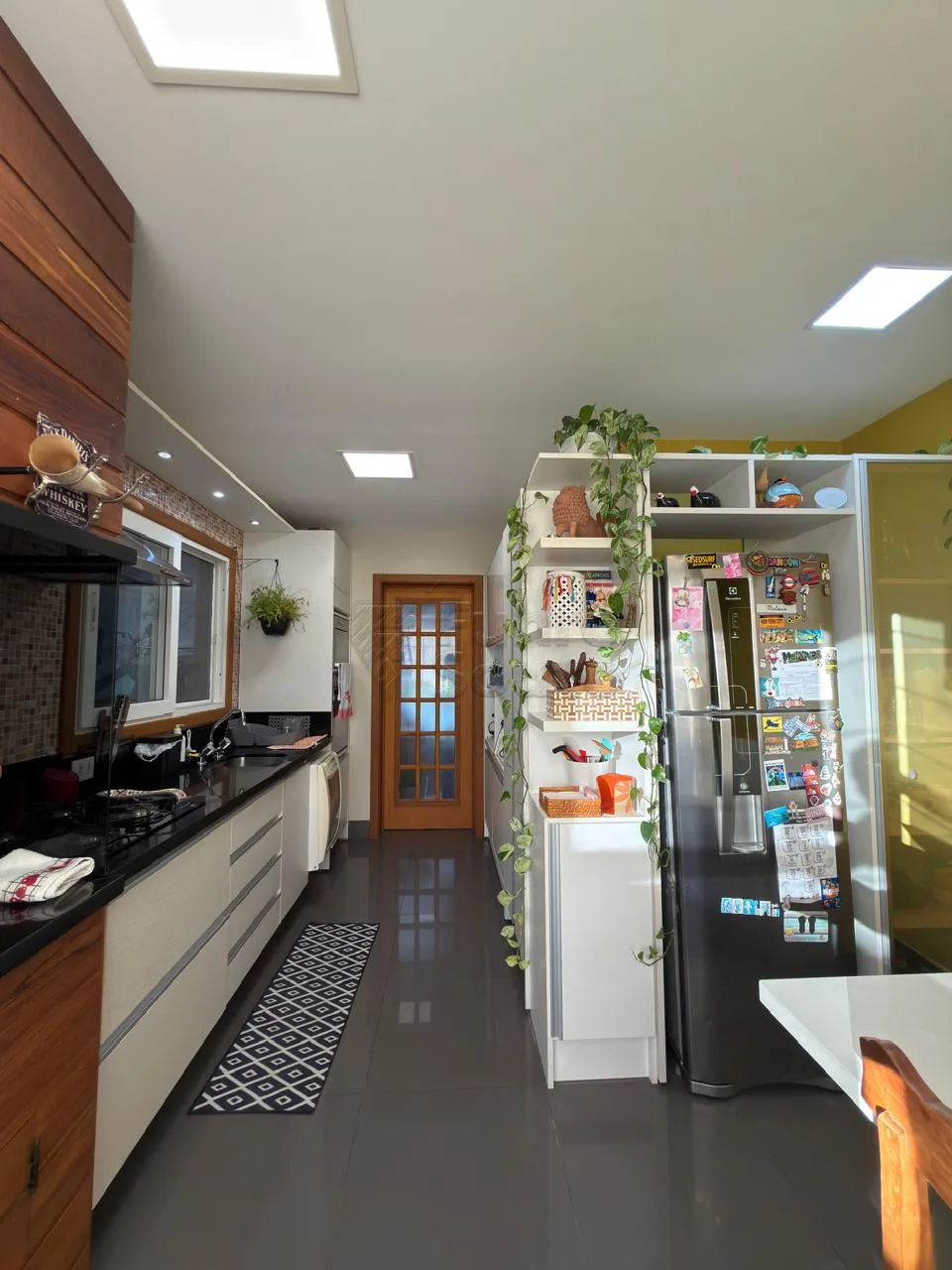 Comprar Casa / Padr&atilde;o em Pelotas R$ 790.000,00 - Foto 12