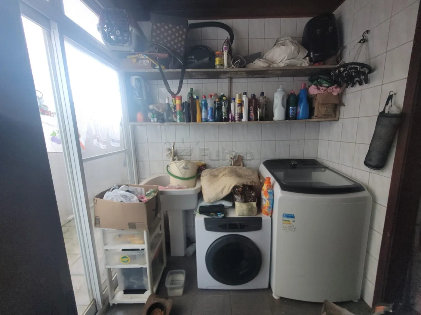 Comprar Apartamento / Padr&atilde;o em Pelotas R$ 320.000,00 - Foto 5