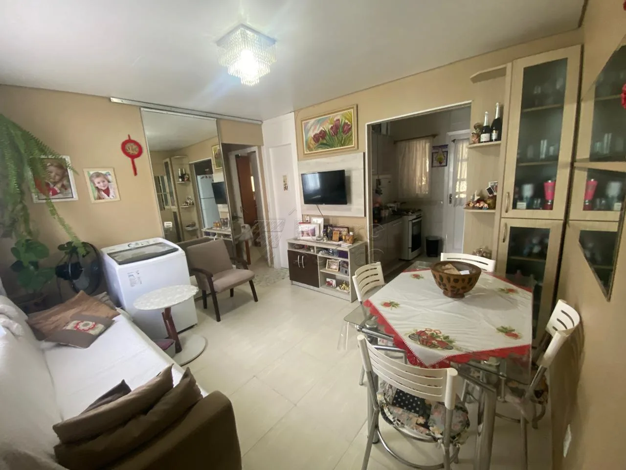 Comprar Casa / Padr&atilde;o em Pelotas R$ 213.000,00 - Foto 1