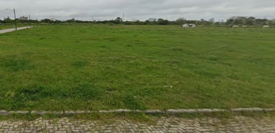 Comprar Terreno / Padr&atilde;o em Pelotas R$ 164.000,00 - Foto 1