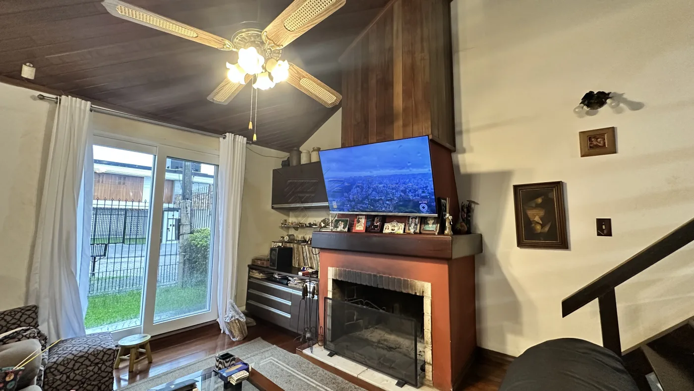 Comprar Casa / Padr&atilde;o em Pelotas R$ 990.000,00 - Foto 2