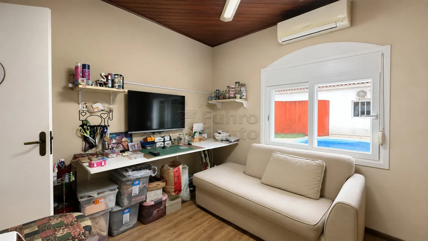 Comprar Casa / Padr&atilde;o em Pelotas R$ 990.000,00 - Foto 5