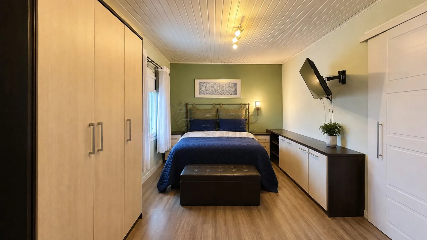 Comprar Casa / Padr&atilde;o em Pelotas R$ 990.000,00 - Foto 10