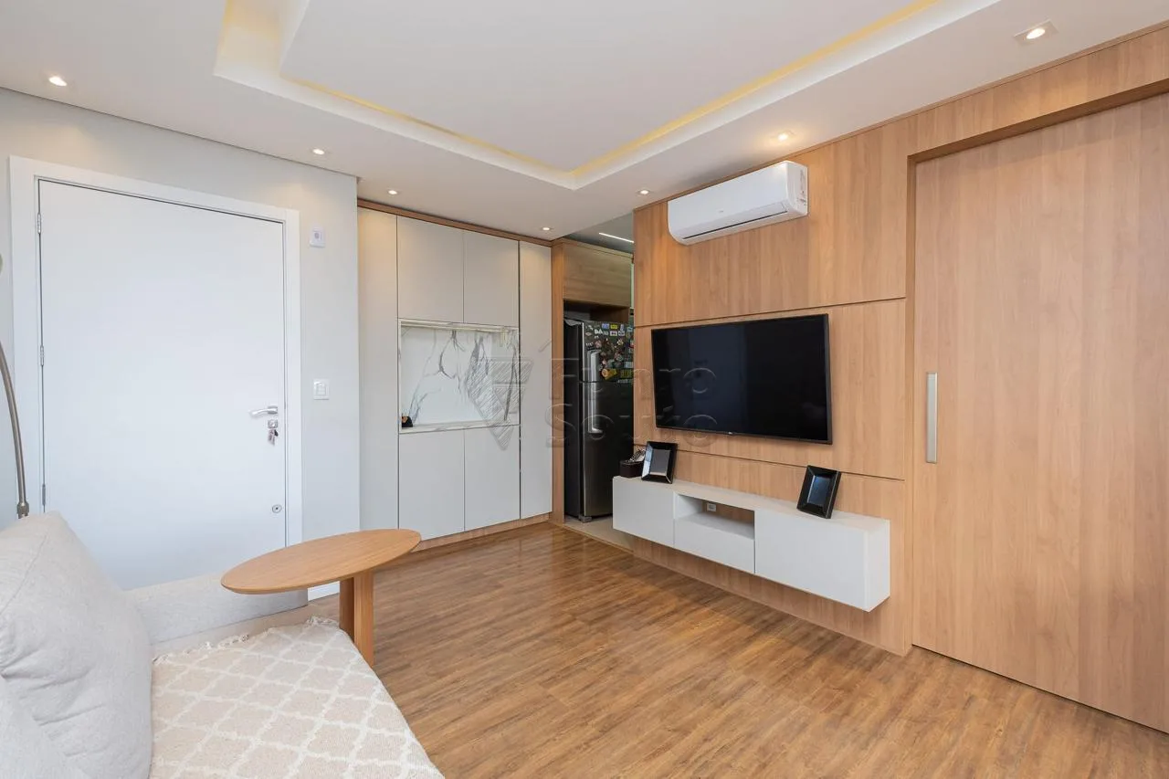 Comprar Apartamento / Padr&atilde;o em Pelotas R$ 520.000,00 - Foto 2