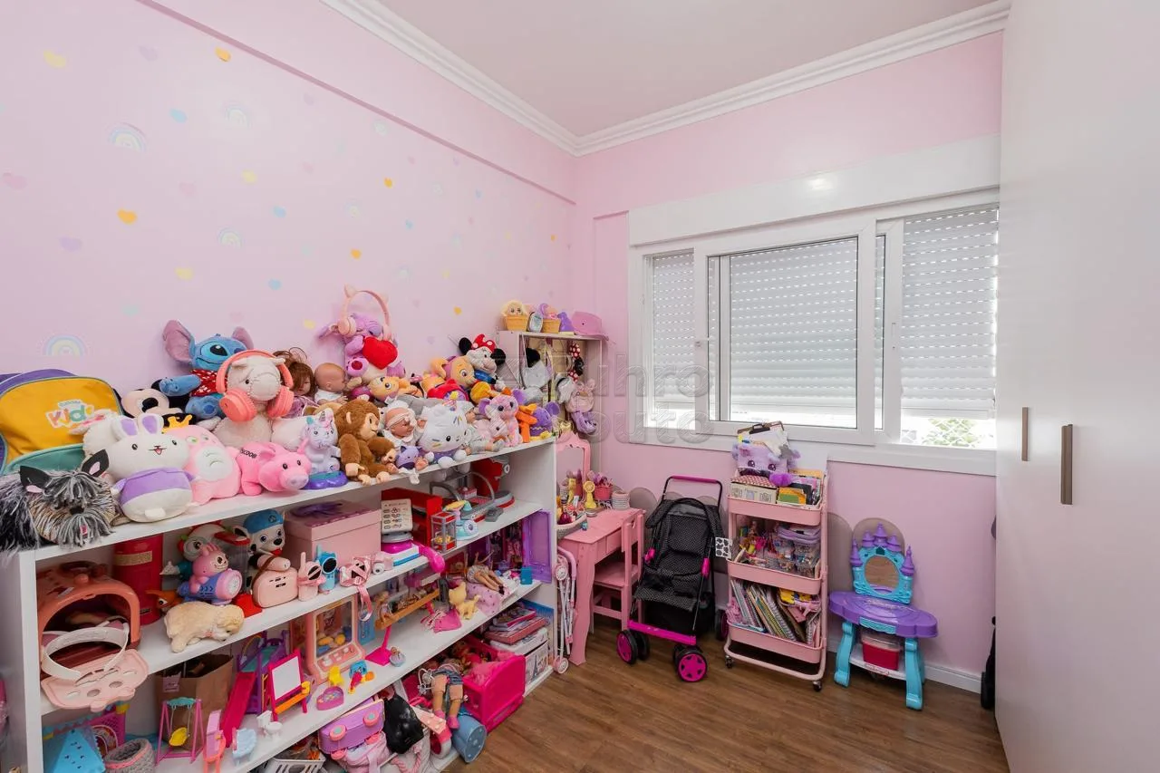Comprar Apartamento / Padr&atilde;o em Pelotas R$ 520.000,00 - Foto 15