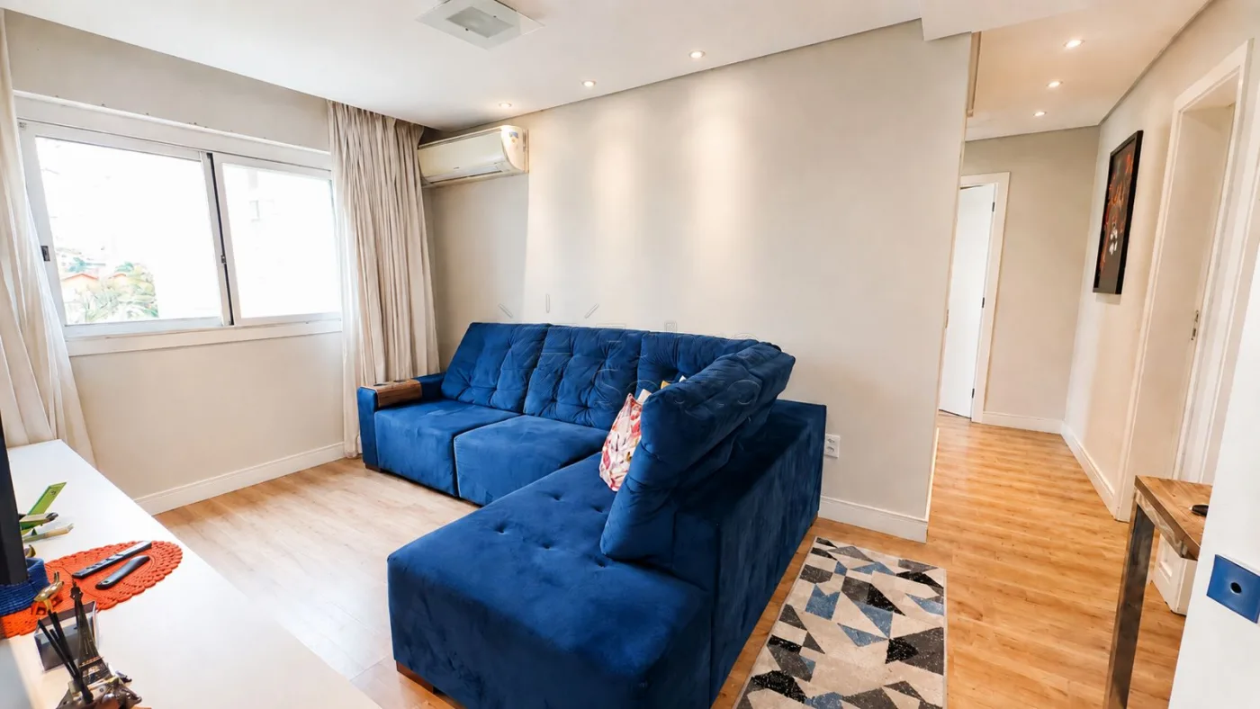 Comprar Apartamento / Padr&atilde;o em Pelotas R$ 270.000,00 - Foto 1