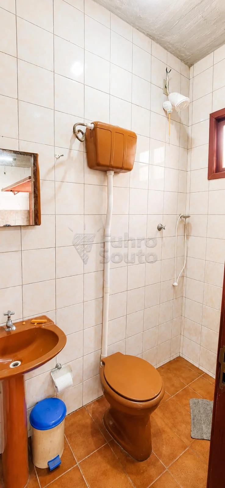 Comprar Casa / Padr&atilde;o em Pelotas R$ 450.000,00 - Foto 16