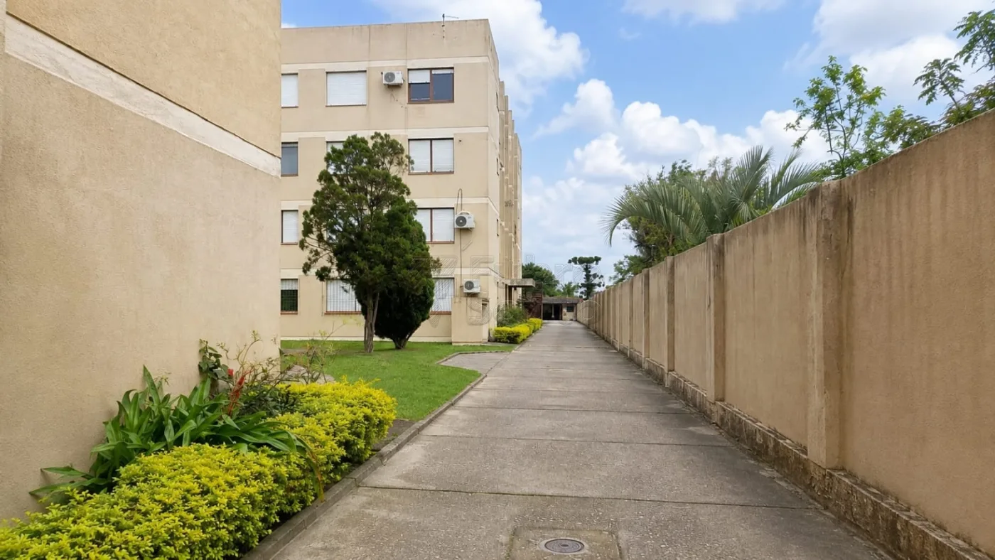 Comprar Apartamento / Padr&atilde;o em Pelotas R$ 170.000,00 - Foto 7