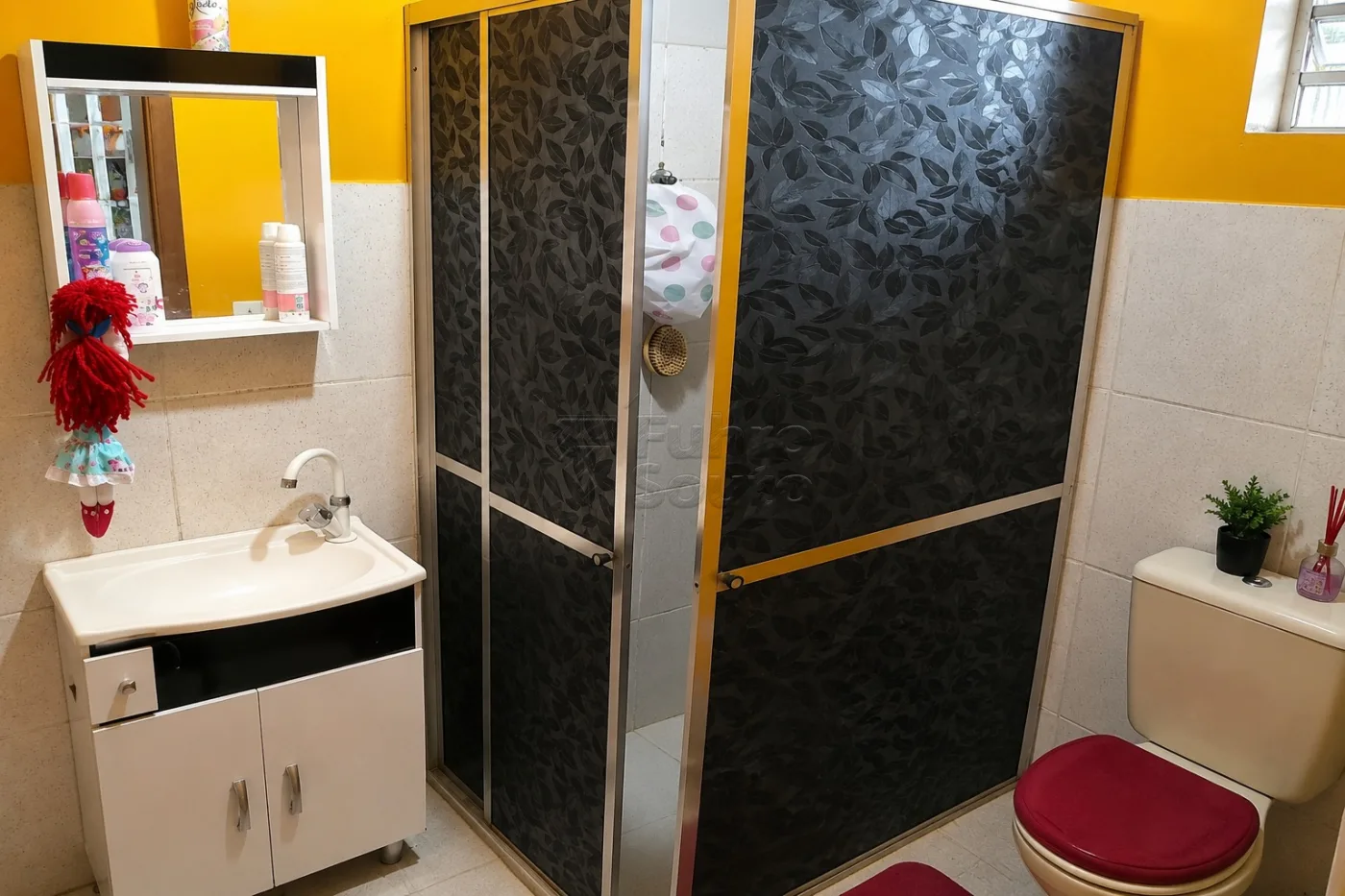 Comprar Apartamento / Padr&atilde;o em Pelotas R$ 125.000,00 - Foto 6