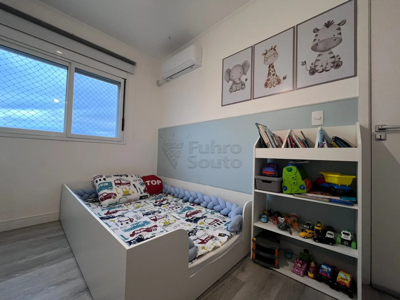 Comprar Apartamento / Padr&atilde;o em Pelotas R$ 399.000,00 - Foto 10