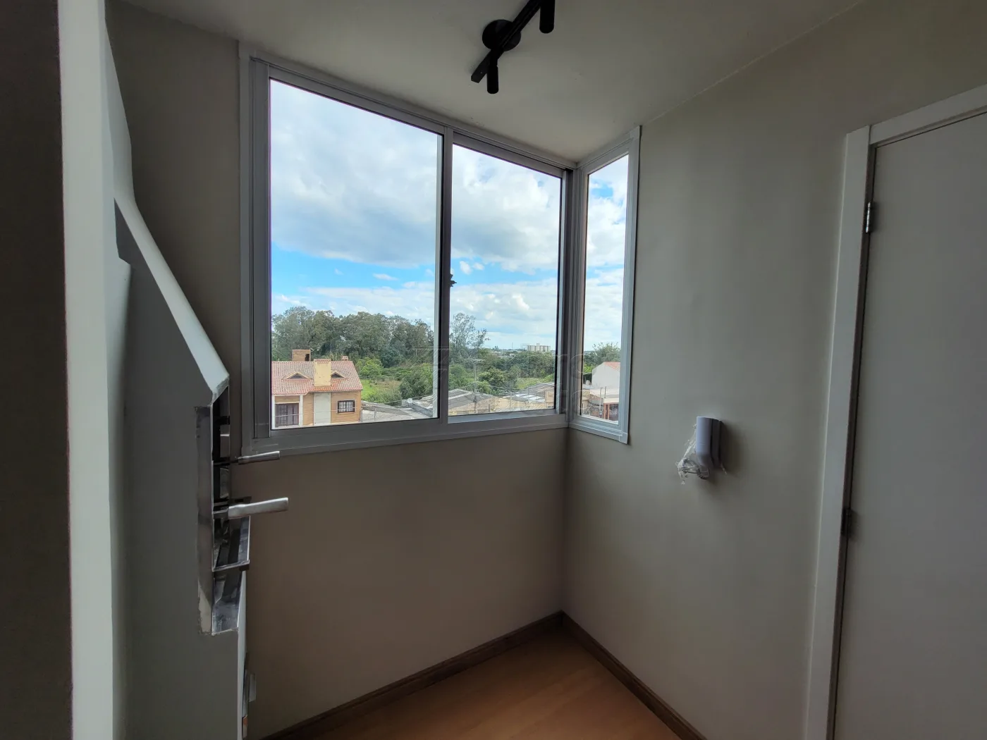 Comprar Apartamento / Padr&atilde;o em Pelotas R$ 169.900,00 - Foto 4