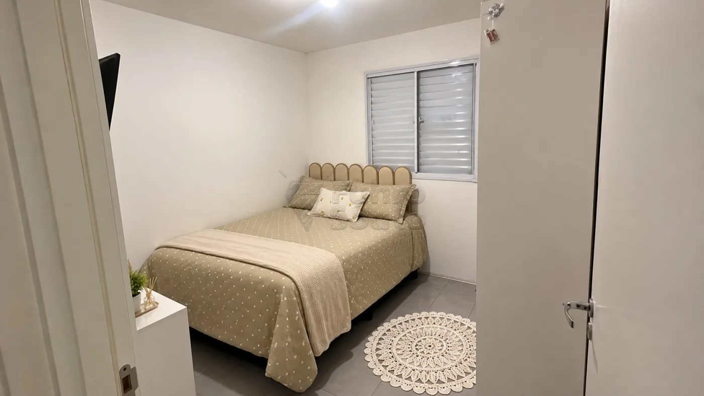 Comprar Apartamento / Padr&atilde;o em Pelotas R$ 180.000,00 - Foto 6