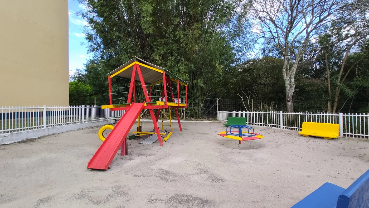 Comprar Apartamento / Padr&atilde;o em Pelotas R$ 150.000,00 - Foto 12
