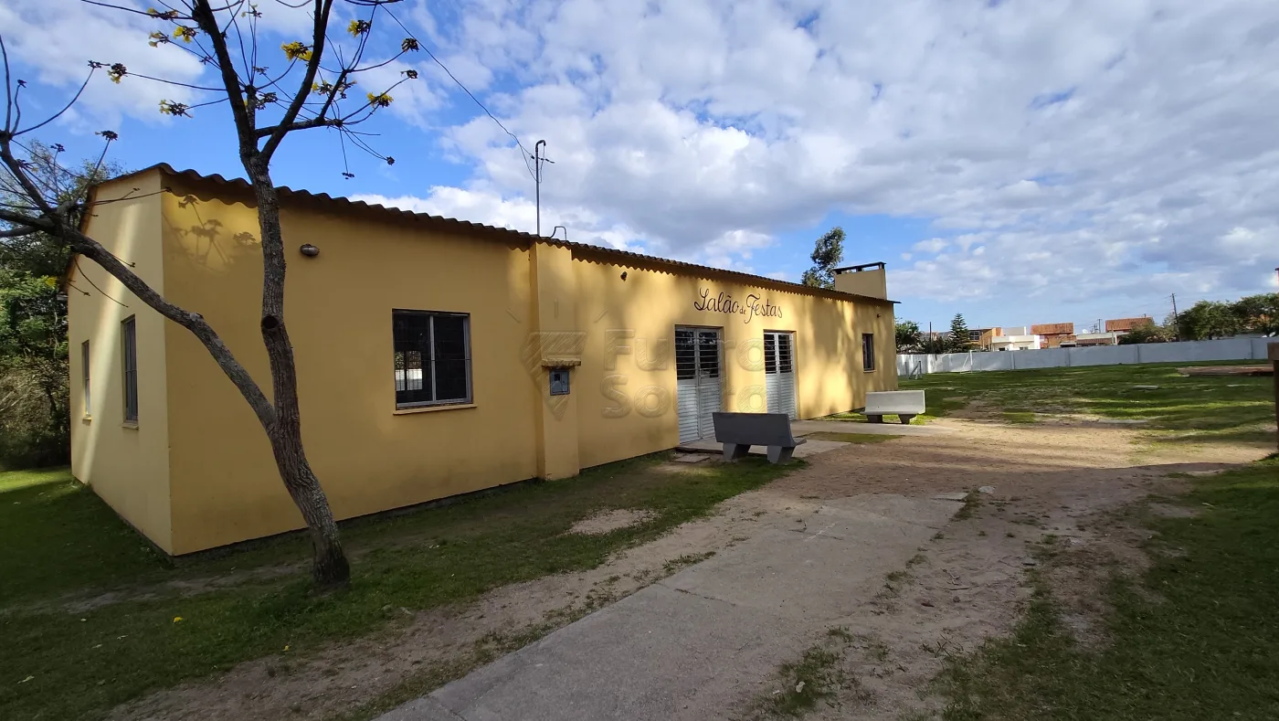 Comprar Apartamento / Padr&atilde;o em Pelotas R$ 150.000,00 - Foto 13