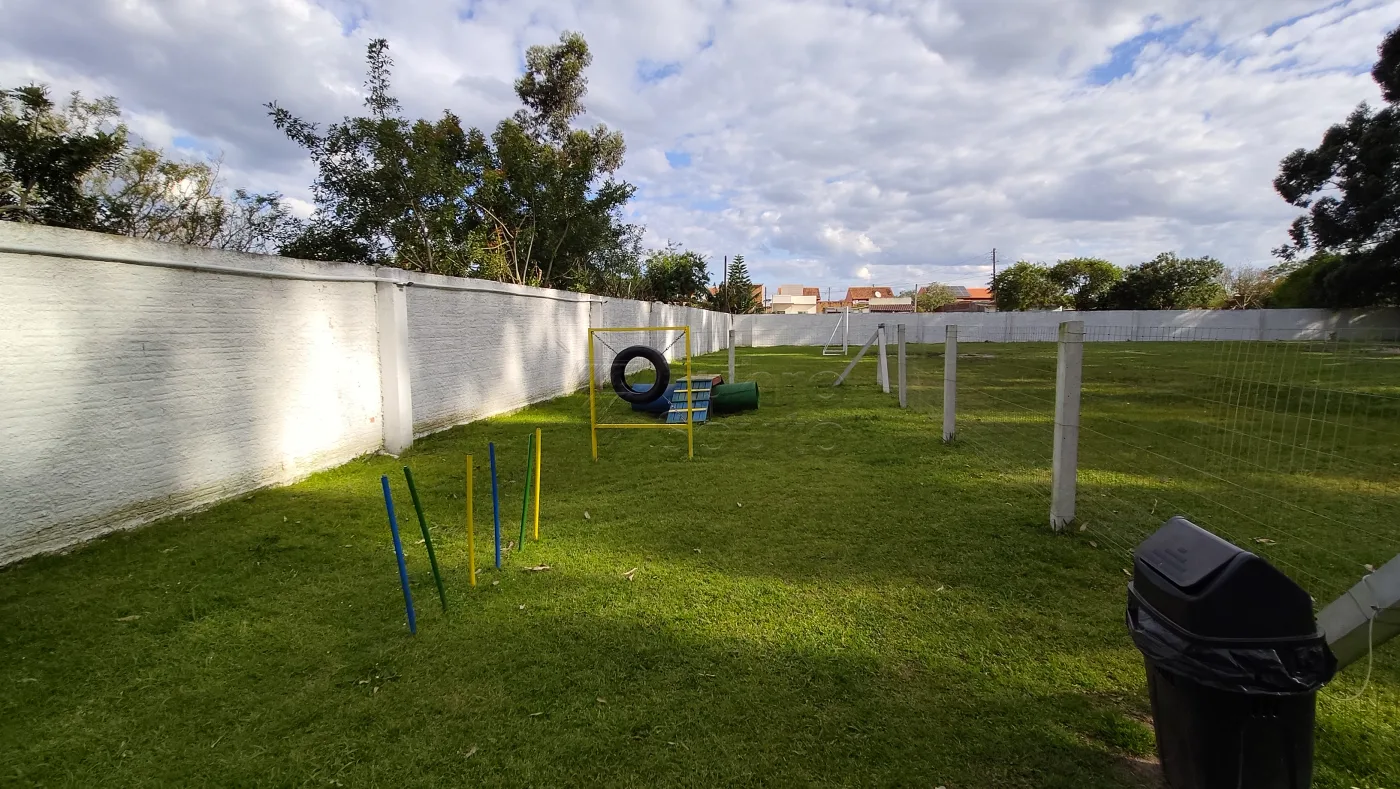 Comprar Apartamento / Padr&atilde;o em Pelotas R$ 150.000,00 - Foto 18
